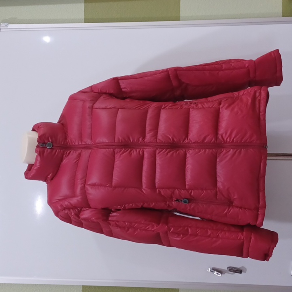 Calvin Klein Ladies' Medium Red Packable Nylon Down Filled Puffer Jacket NNT